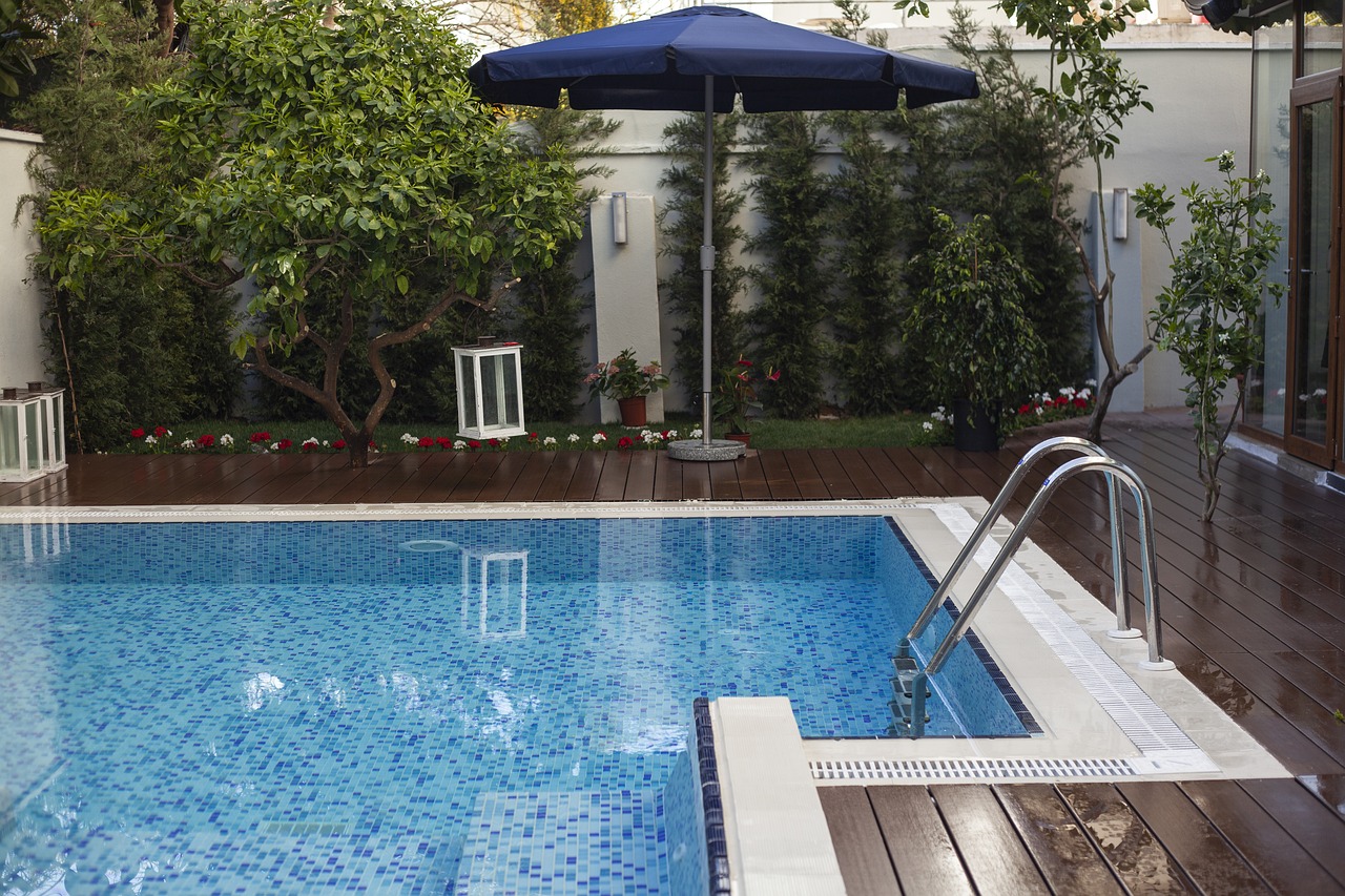 Piscine & terrasse